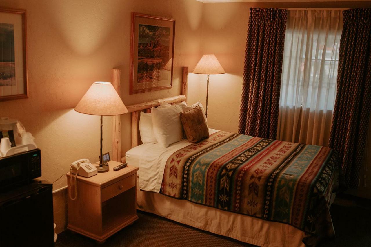 Sitzmark Chalet Inn Ruidoso Exterior foto